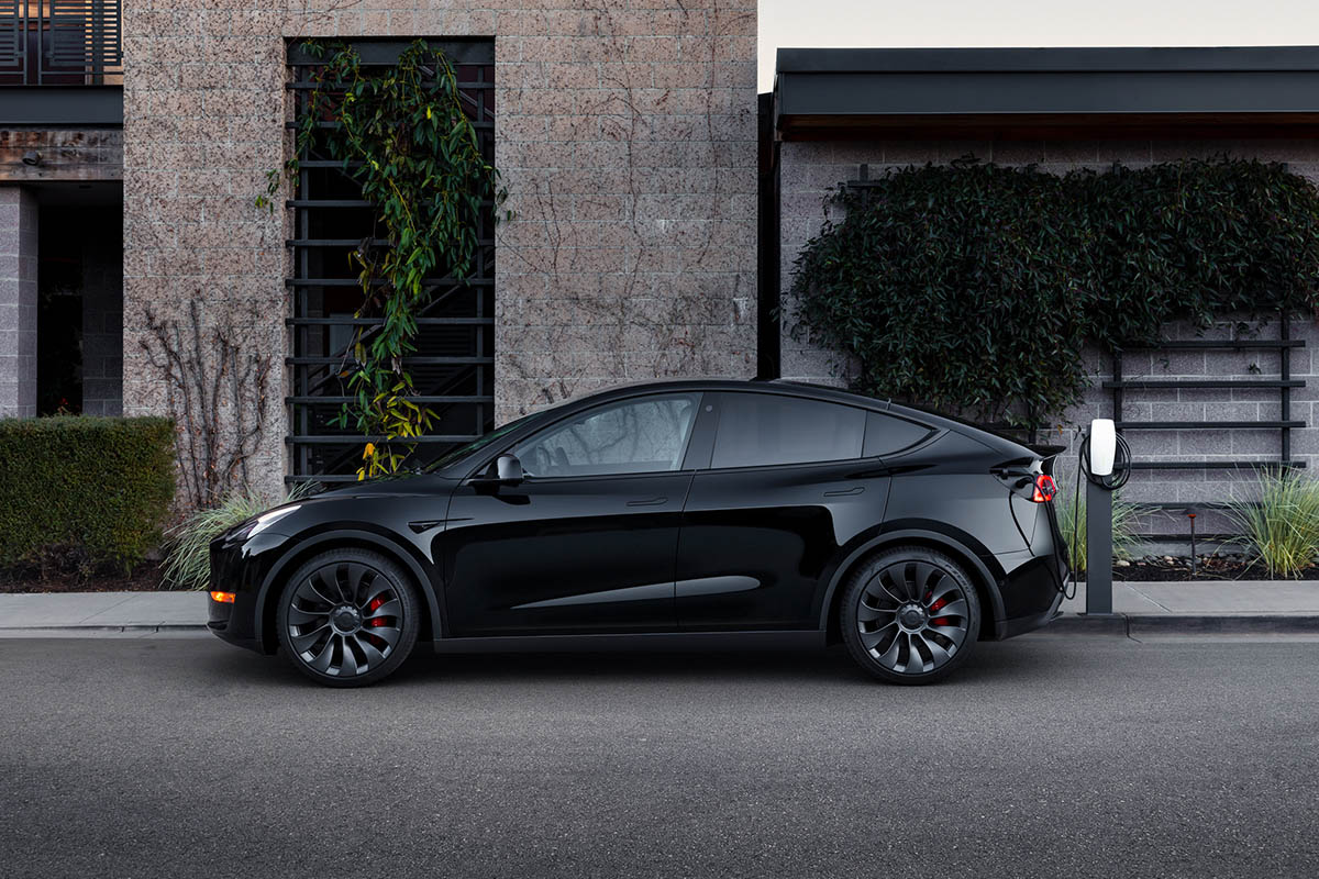 Tesla Model Y noire — VTC G, chauffeur privé électrique à Metz
